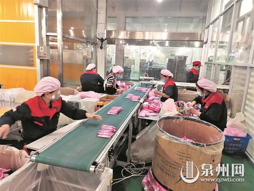 泉州干部駐廠當“服務員” 防疫生產兩不誤的暖心雙保險